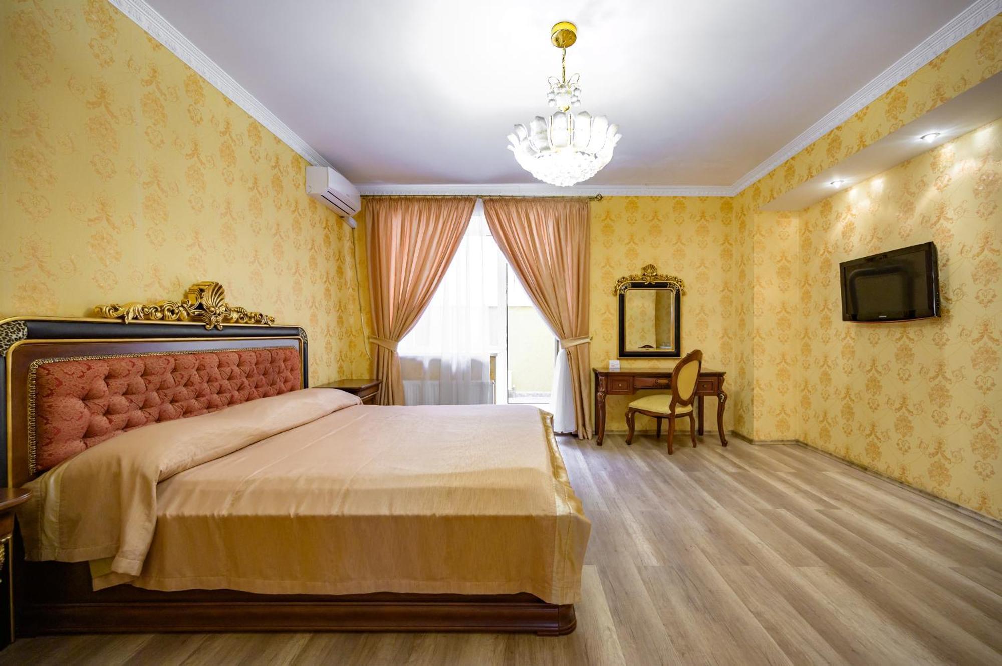 Hotel Gostiniy Dvor Oděsa Exteriér fotografie